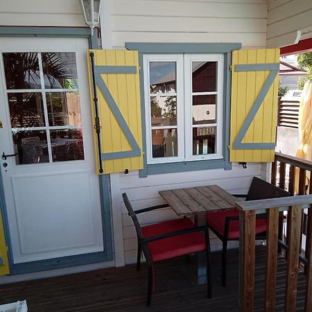 Bungalow Des Papayes Saint-Louis Exterior foto